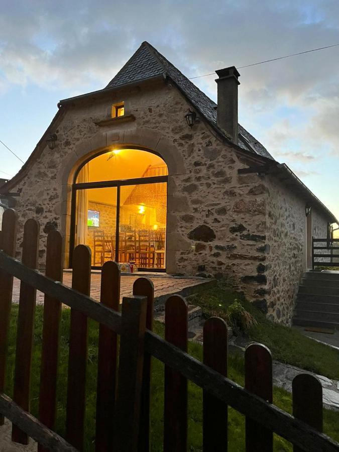 Maison Charmante A Maleville Avec Jardin Prive Et Parking.B Bagian luar foto